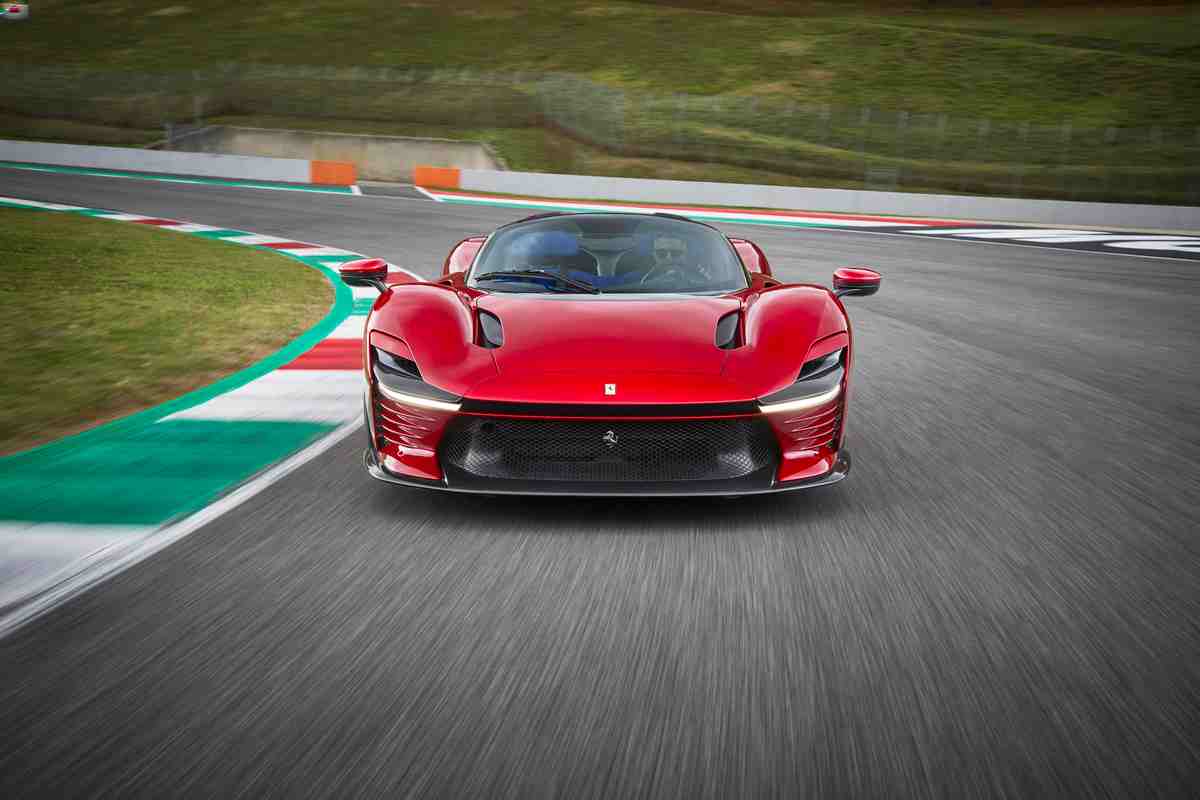 Ferrari, quella del Cavallino è la casa più redditizia