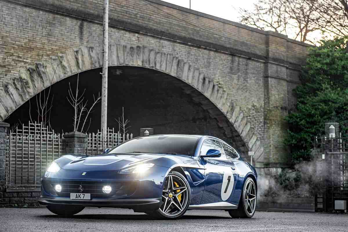 Ferrari GTC4 Grande Edition