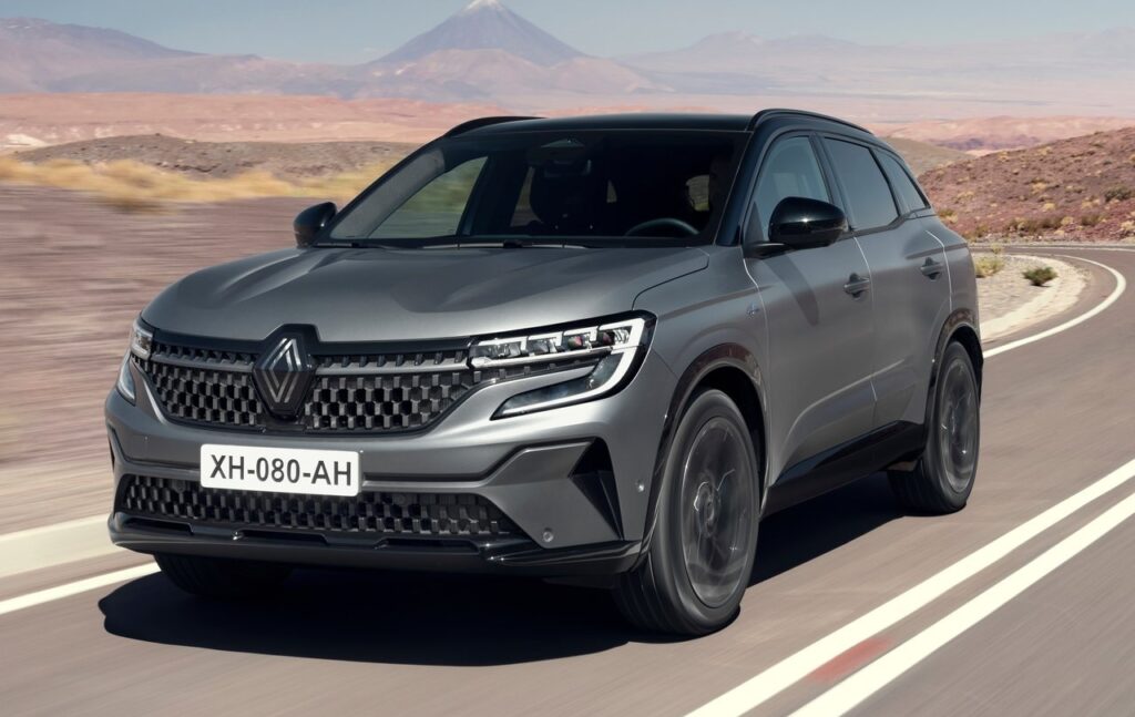 Renault-Austral-2022-motori-ibridi-benzina