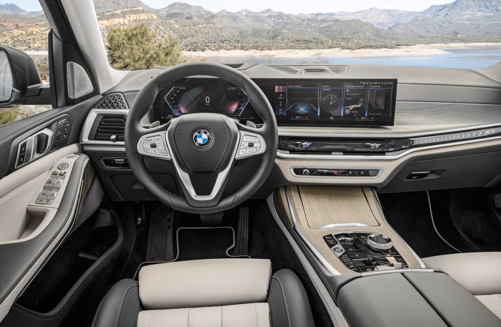 BMW X7 interni