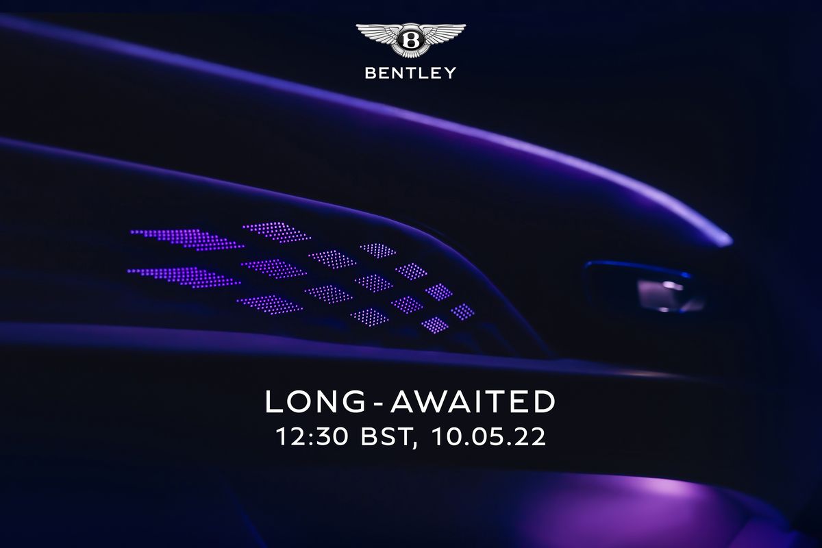 Bentley, in arrivo la nuova ammiraglia