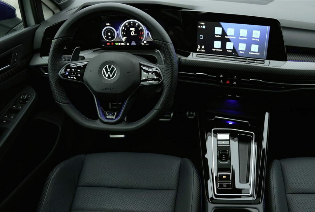 Volkswagen Golf R 20 Years dettaglio interni