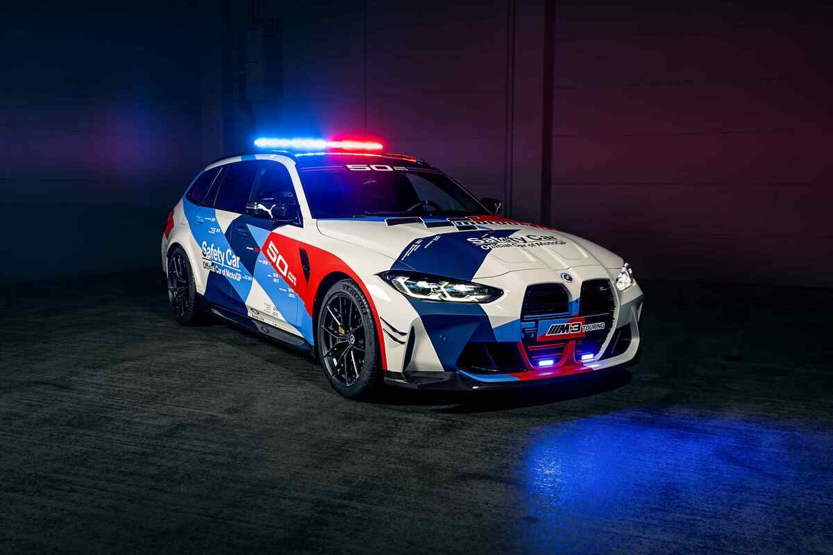 BMW M3 Touring, svelata la nuova safety car della MotoGP