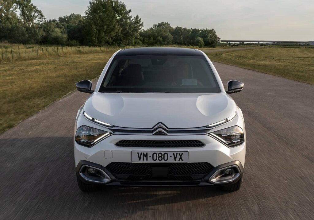 Citroen C4 X assistenza alla guida