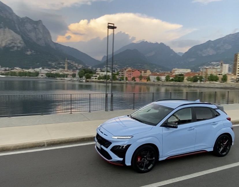 Come va in strada Hyundai Kona N