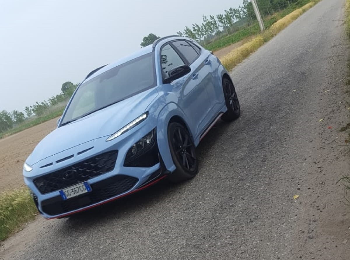Hyundai Kona N prestazioni e prezzo listino