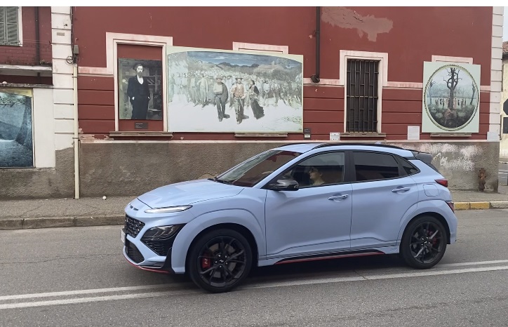 Hyundai Kona N sicurezza a bordo