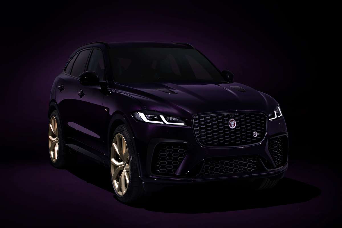 Jaguar F-Pace SVR 1988, l’omaggio al trionfo di Le Mans