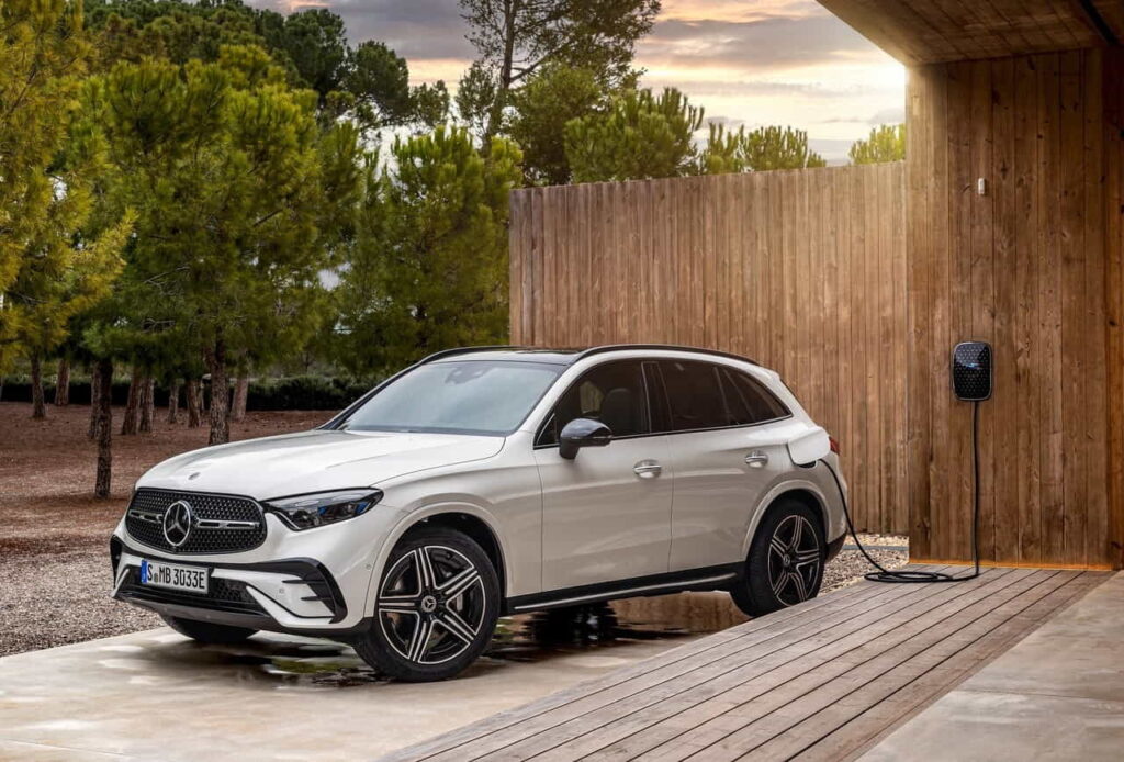 Mercedes-Benz-GLC-motori-ibridi-e-ibridi-plug-in