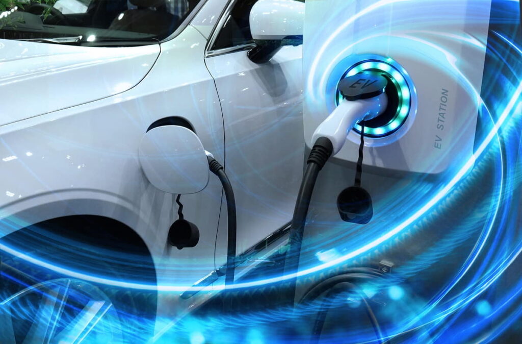 Auto elettriche e auto ibride plug-in_vantaggi_svantaggi