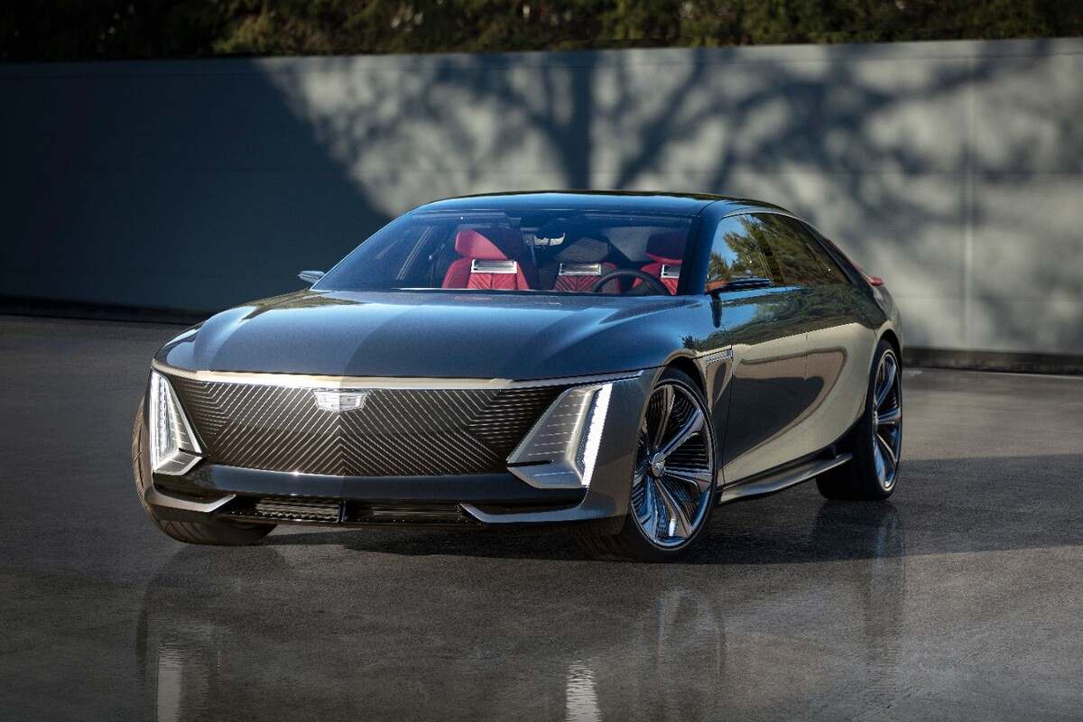 Cadillac Celestiq, svelata la show car che anticipa il futuro