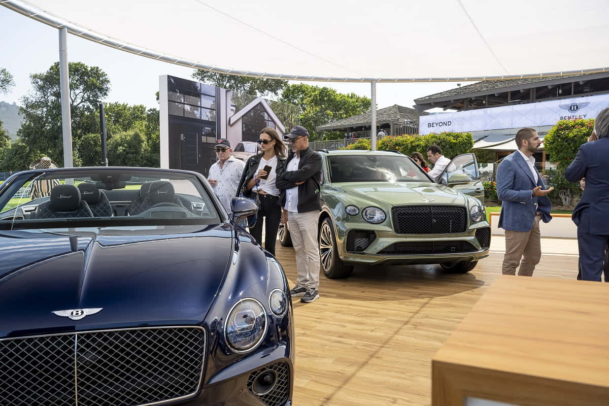 Bentley celebra i 103 anni di storia con una super presenza alla Monterey Car Week