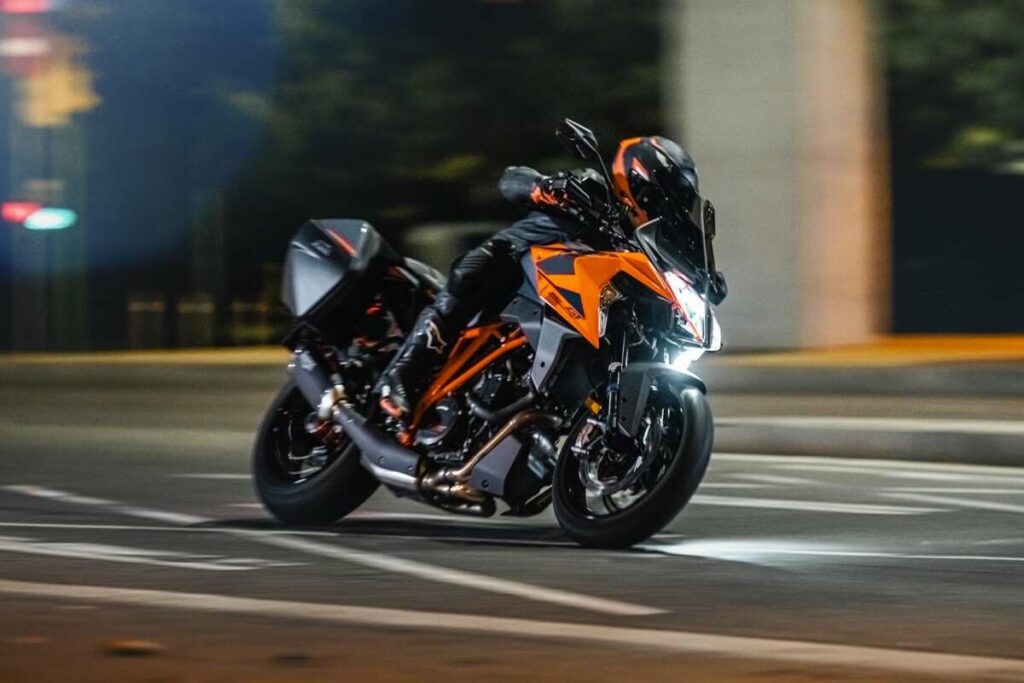 KTM 1290 Super Duke GT