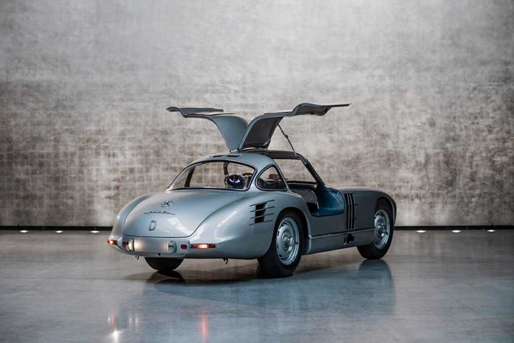 Mercedes-Benz SL 300 Gullwing