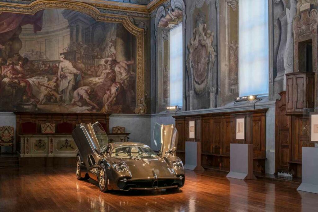 Nuova Pagani Utopia