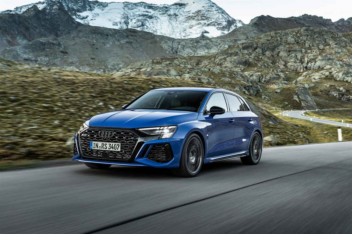 Audi RS 3 performance edition: l’RS 3 più veloce e potente di sempre