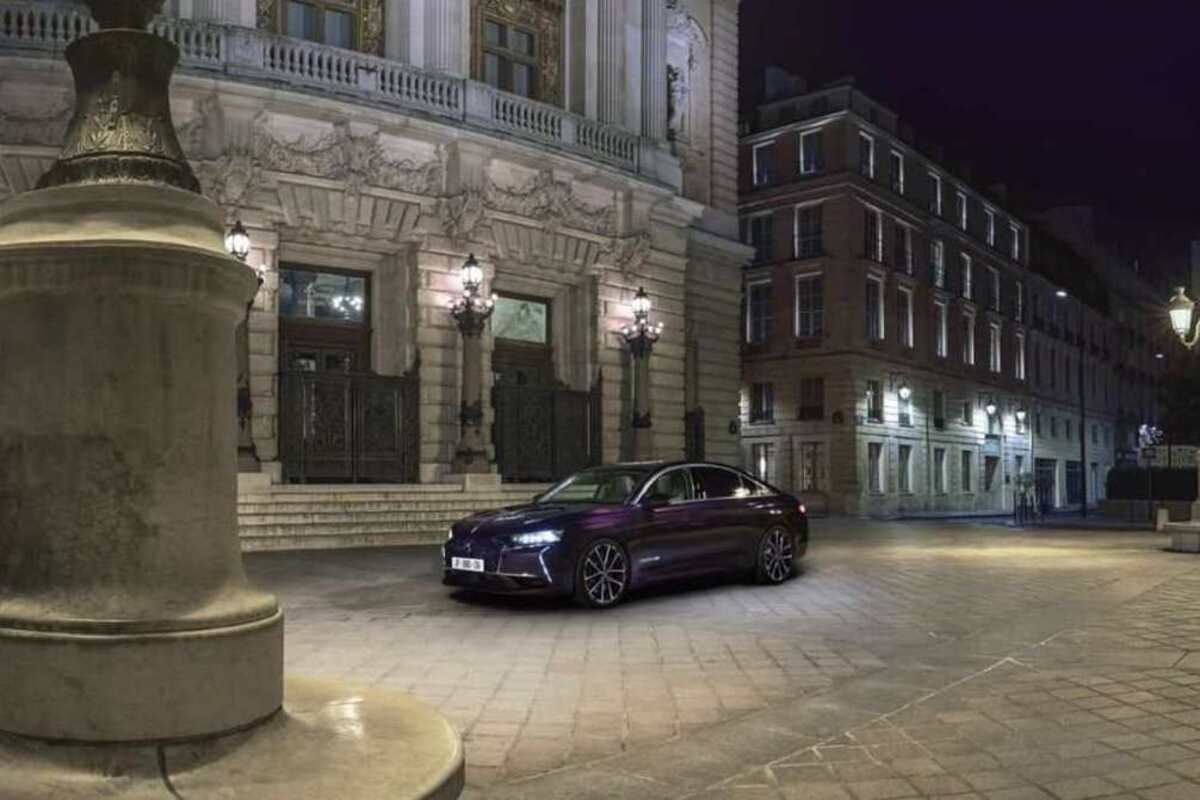 DS 9 Opéra Première, il lusso esclusivo parla francese