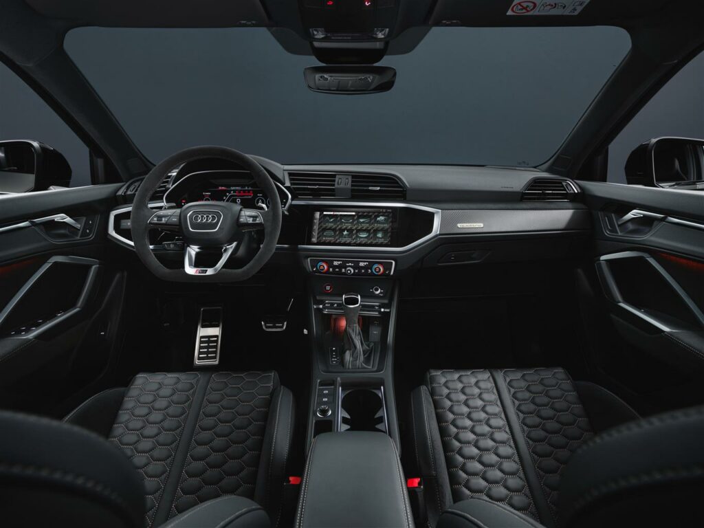 interni Audi RS Q3 