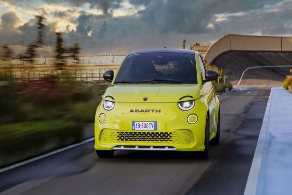 Abarth 500e Scorpionissima