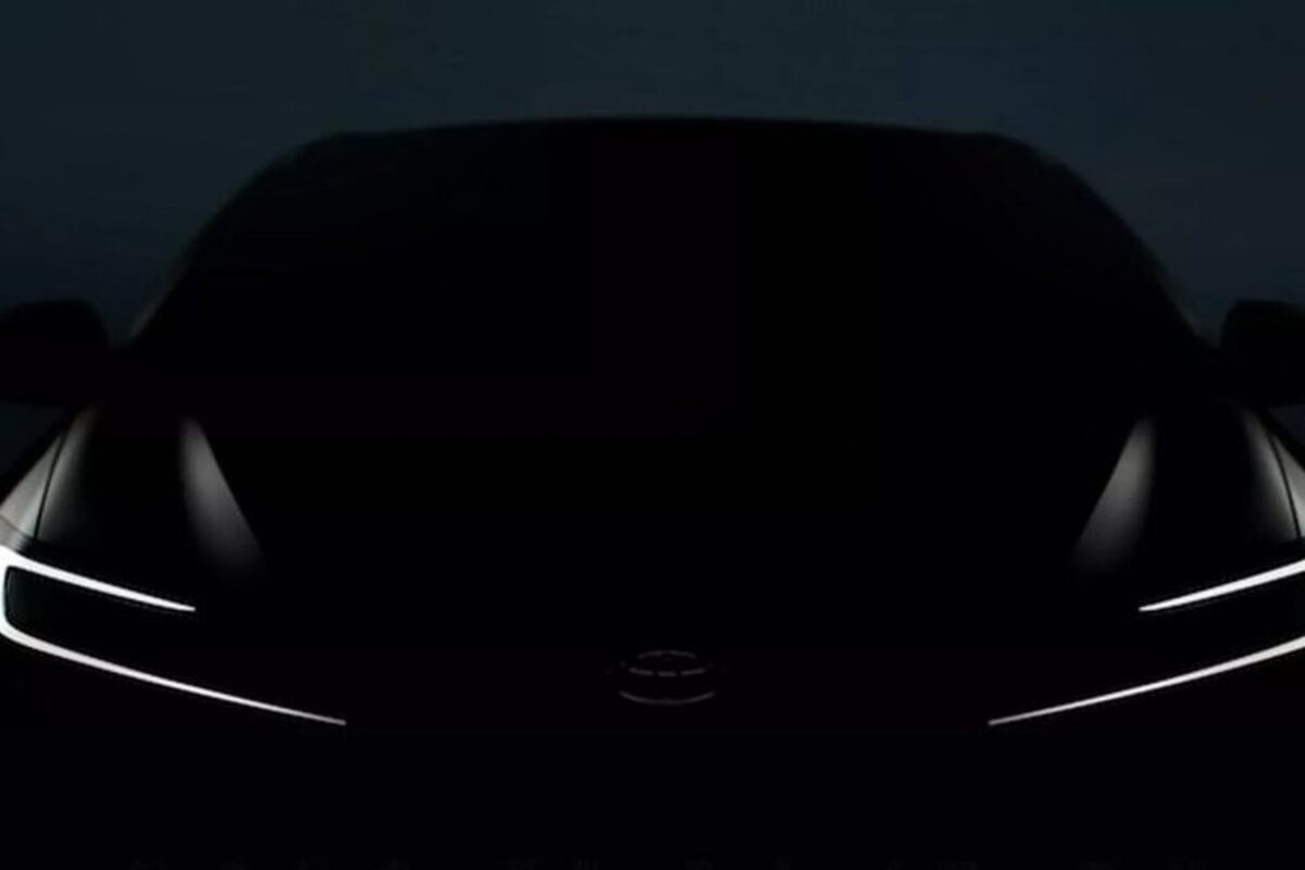 Toyota Prius, il 16 novembre debutta la nuova generazione