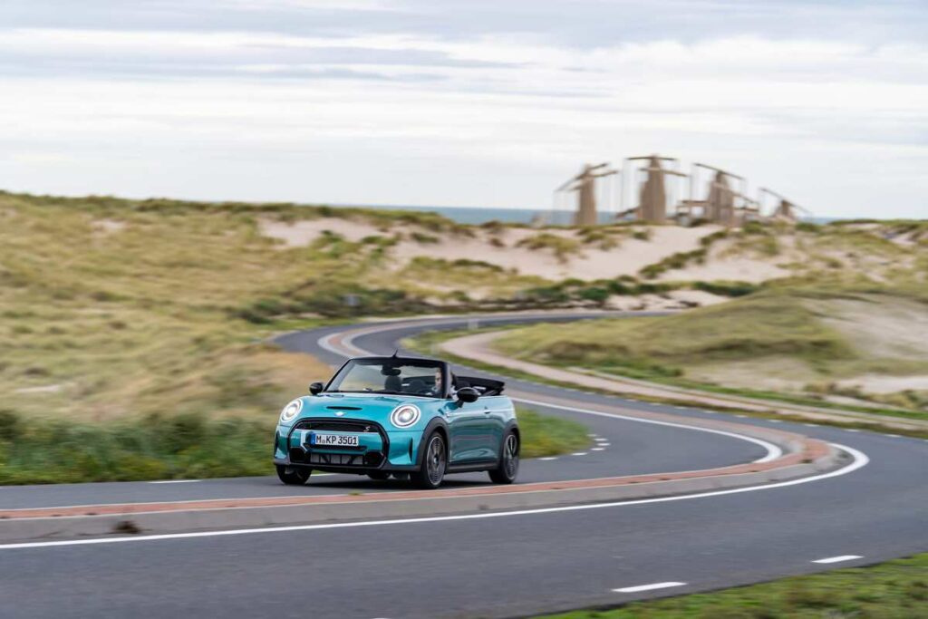 MINI Cabrio Seaside Edition