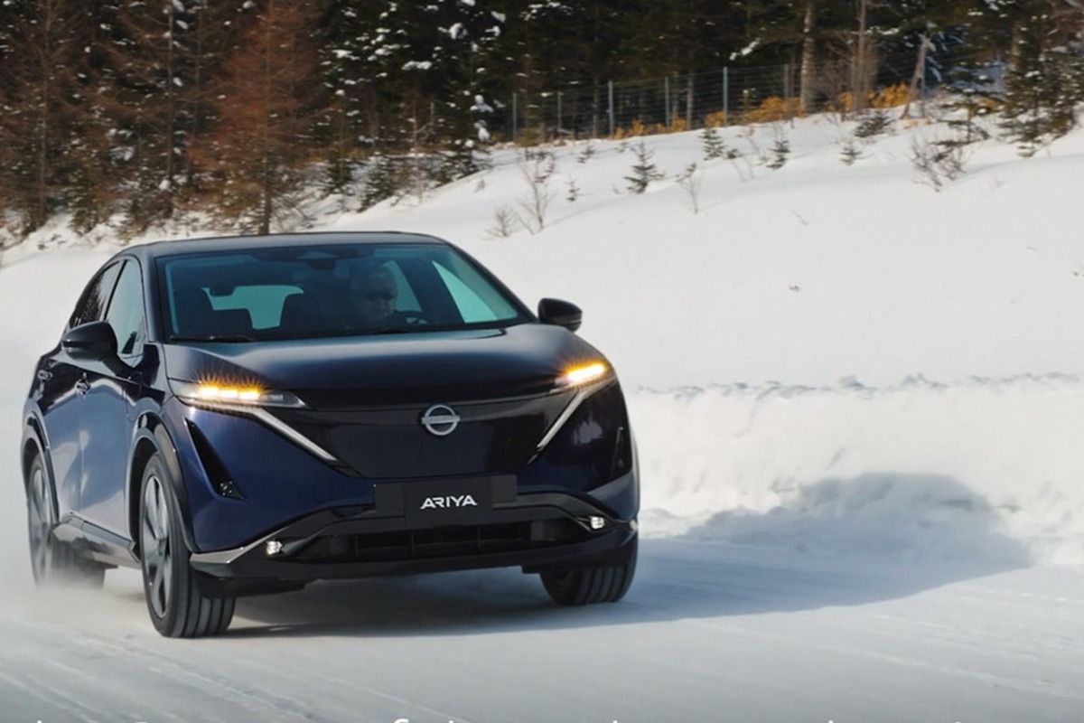 Nissan Ariya, il SUV elettrico sfida i ghiacchi