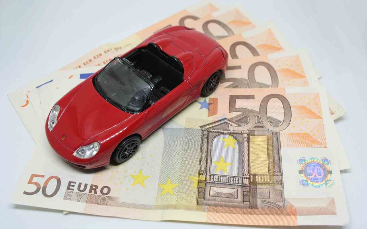 Assicurazione auto, in questo caso ti viene rimborsata: ecco come