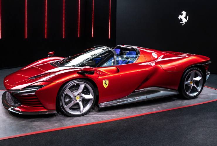 La bellezza iconica della Ferrari Daytona