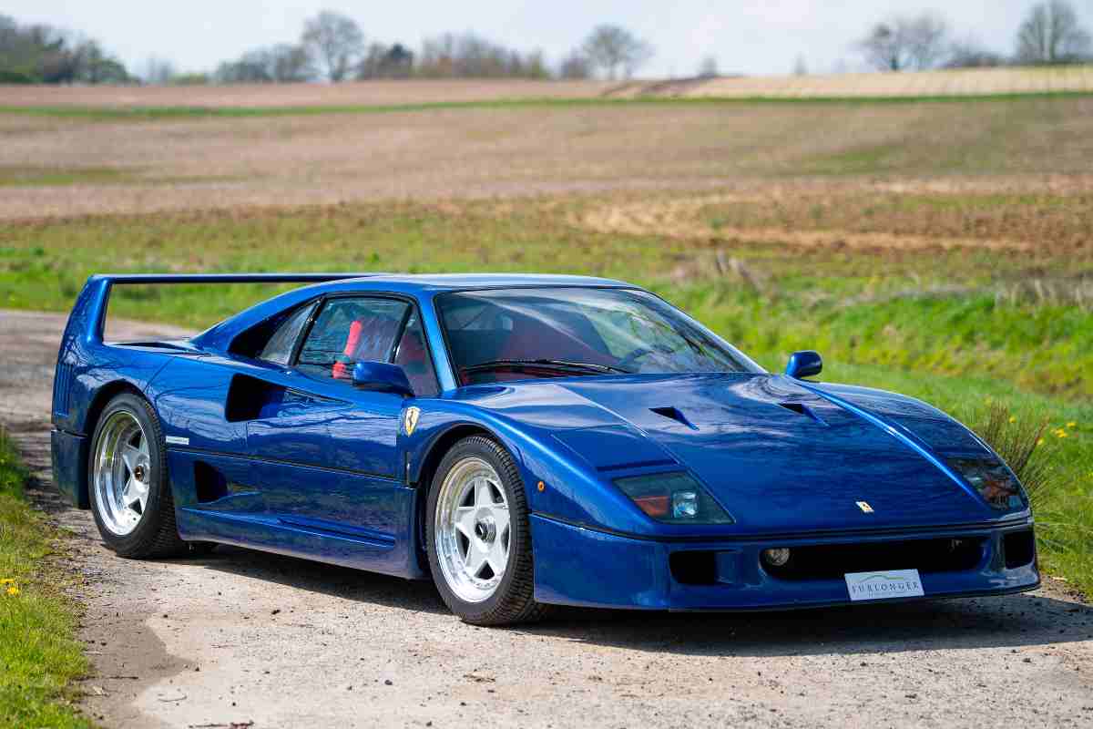 ferrari f40 prezzo