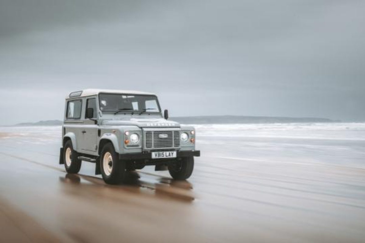 land rover defender suv difetto modifica