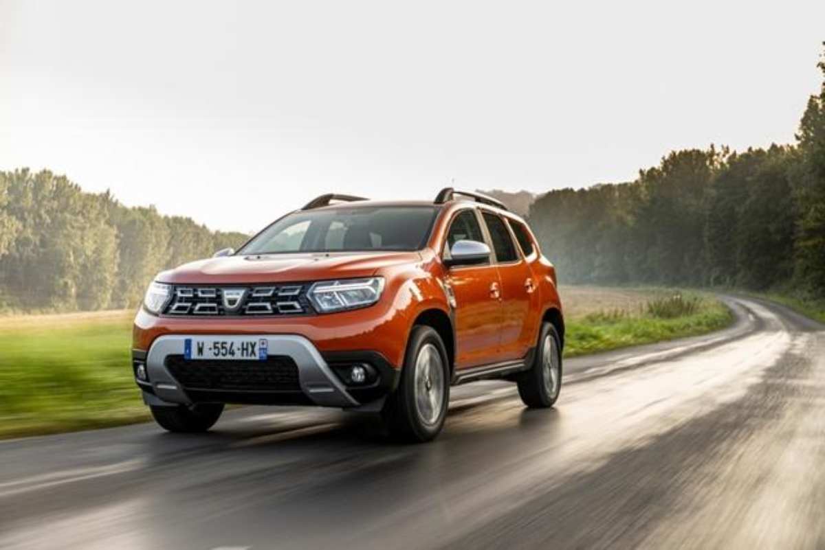 Dacia Duster caratteristiche vincenti anche in Italia