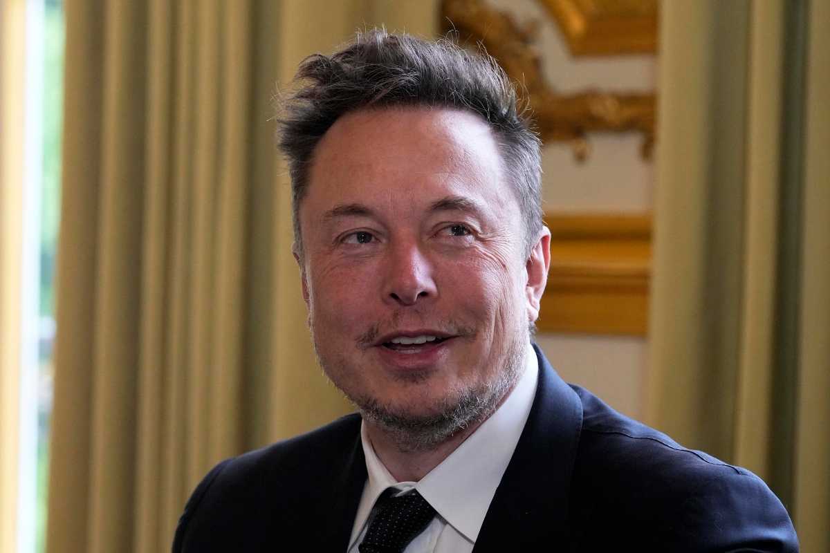 Elon Musk cambia tutto: strategia aggressiva