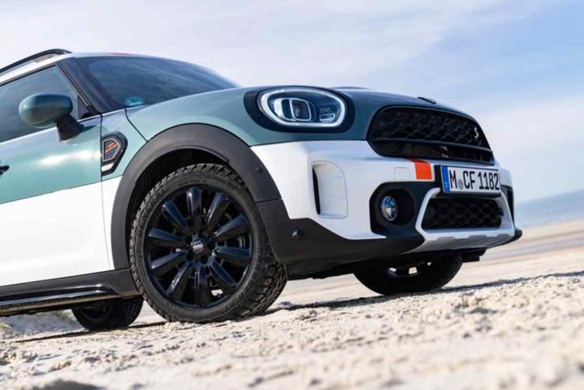 Mini Countryman, caratteristiche uniche all'interno e all'esterno