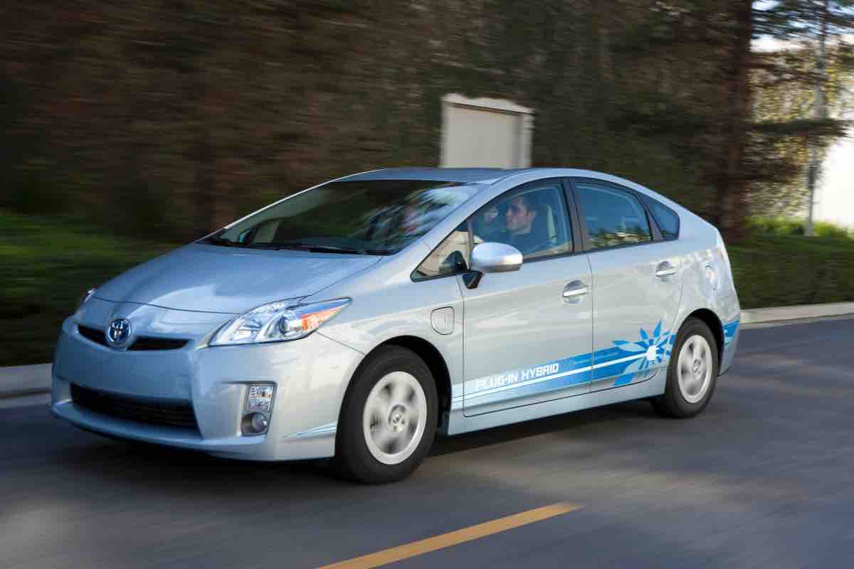 Toyota Prius ibrida