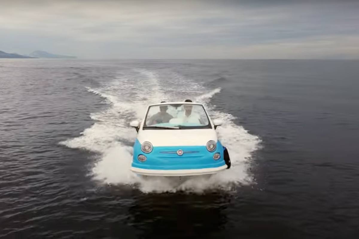 Fiat 500 barca