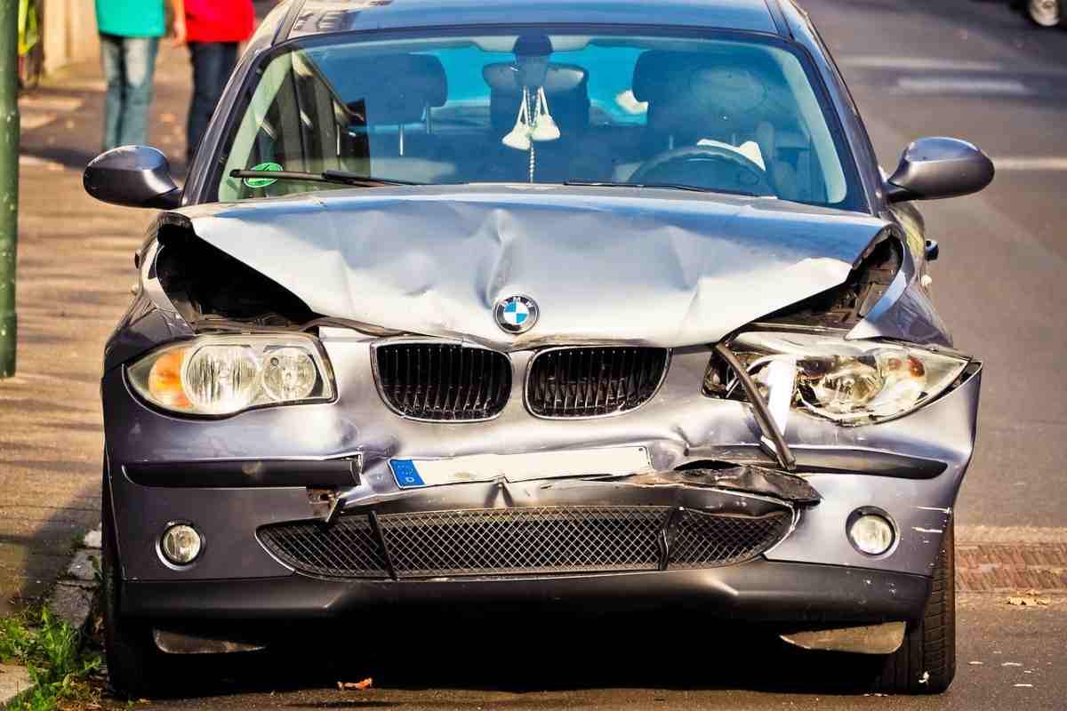 Cosa succede in caso di incidente con auto affittata