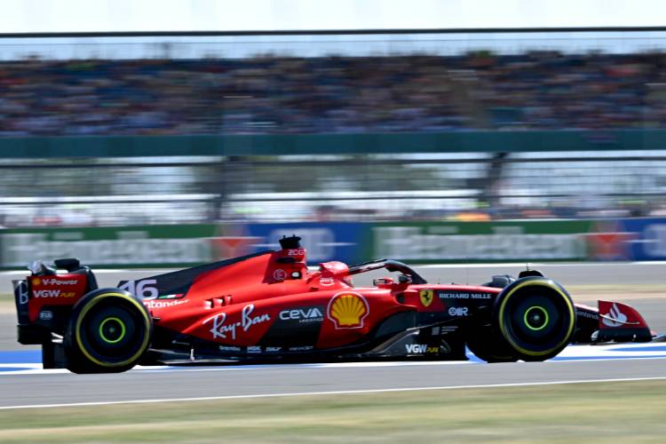 La Ferrari protagonista in pista