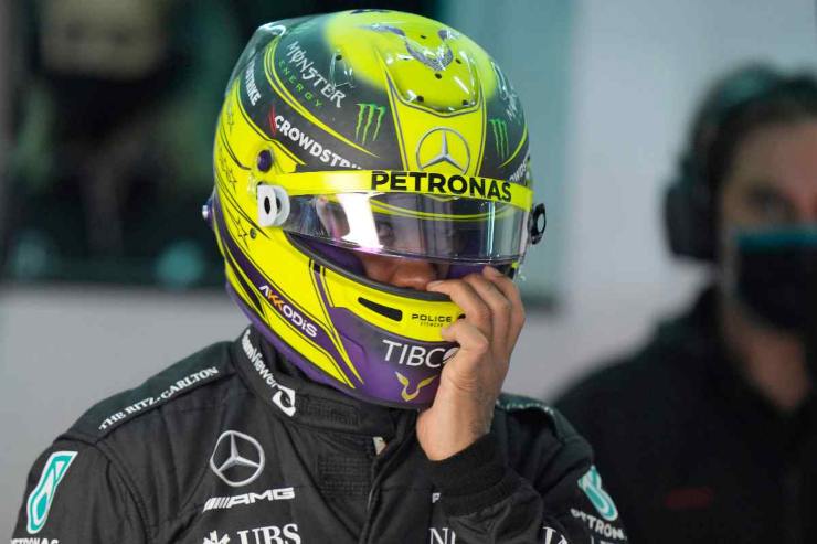 Lewis Hamilton ed il suo casco