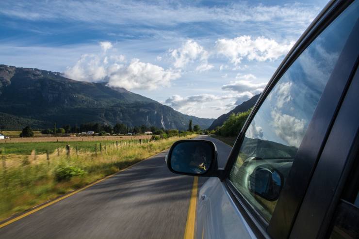 Come reagiscono le auto elettriche alle pendenze