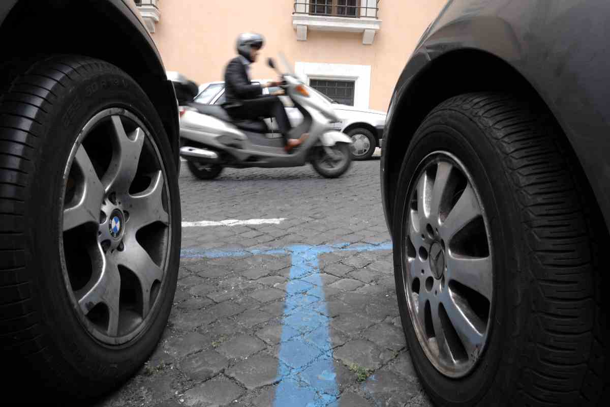 Parcheggi blu, le regole che nessuno conosceva
