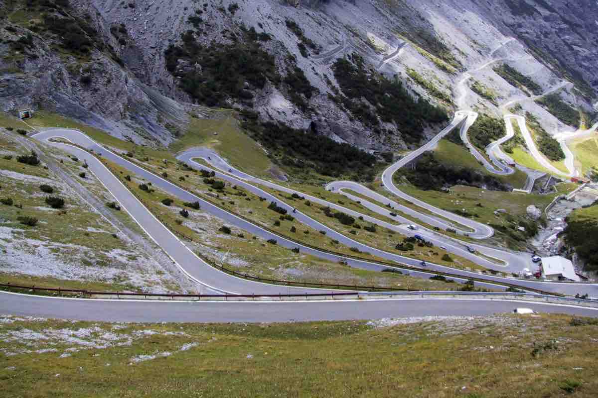 Dall'Italia al Giappone: le quattro strade più belle al mondo