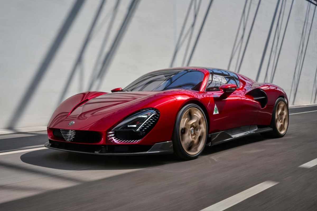 Alfa 33 Stradale, c'è anche elettrica: doppia motorizzazione