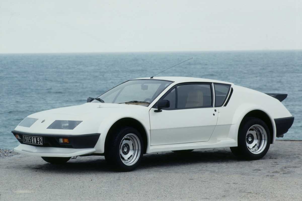 Alpine A310