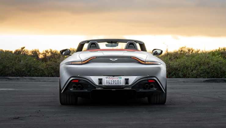 Aston Martin, largo ad un nuovo modello