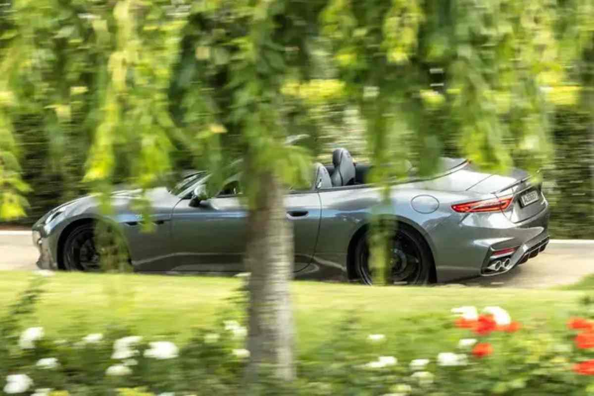 Tutto pronto, arriva la Maserati GranCabrio: ecco il nuovo gioiello