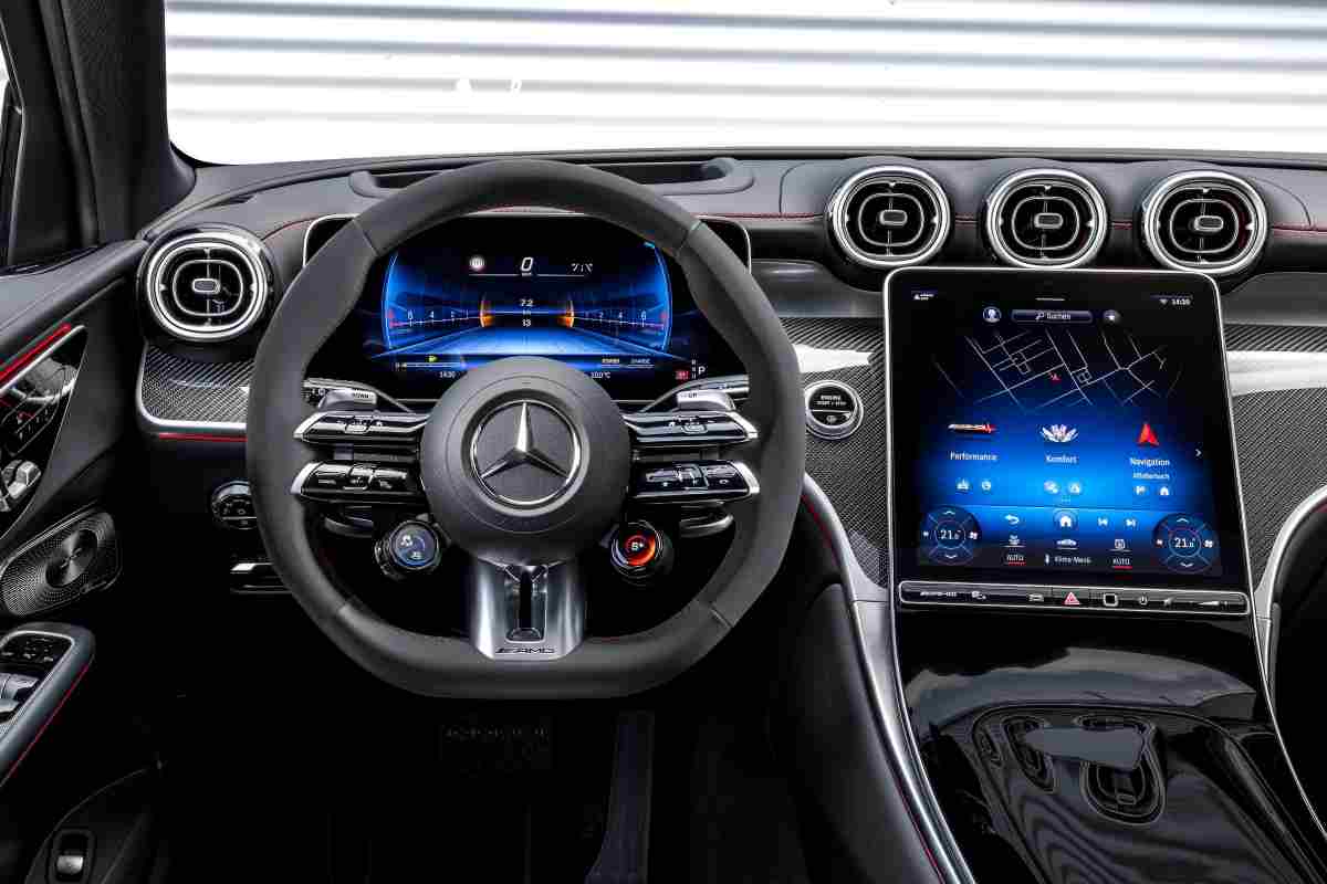 Il nuovo SUV Mercedes è meglio delle supercar: davvero impressionante