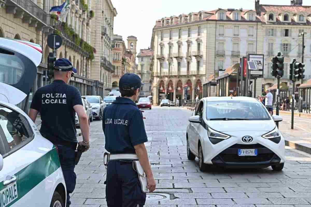 Patente B, cosda rischia chi non è in regola: sanzioni e ritiro