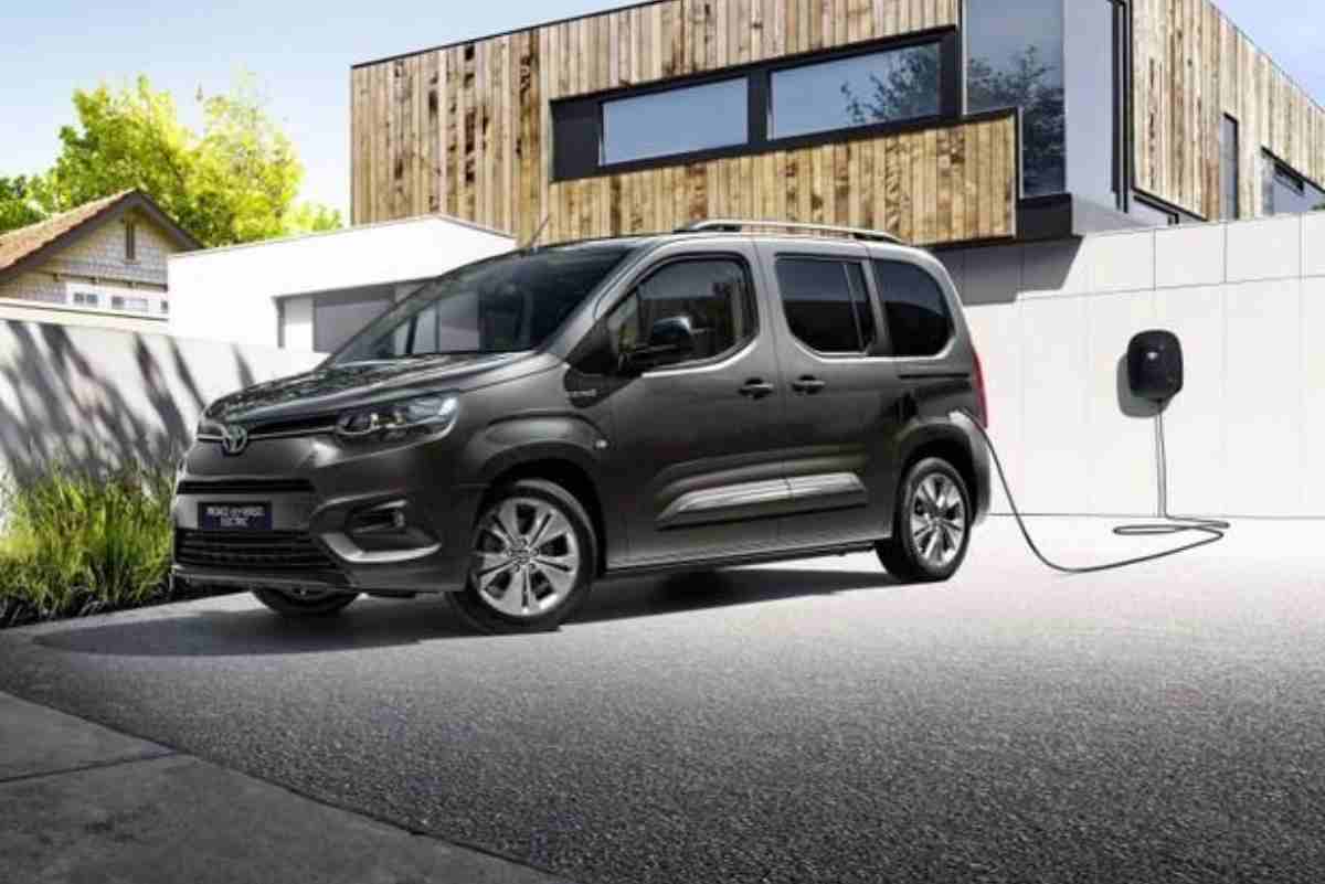 Toyota Proace City Verso, più misure e motorizzazioni disponibili