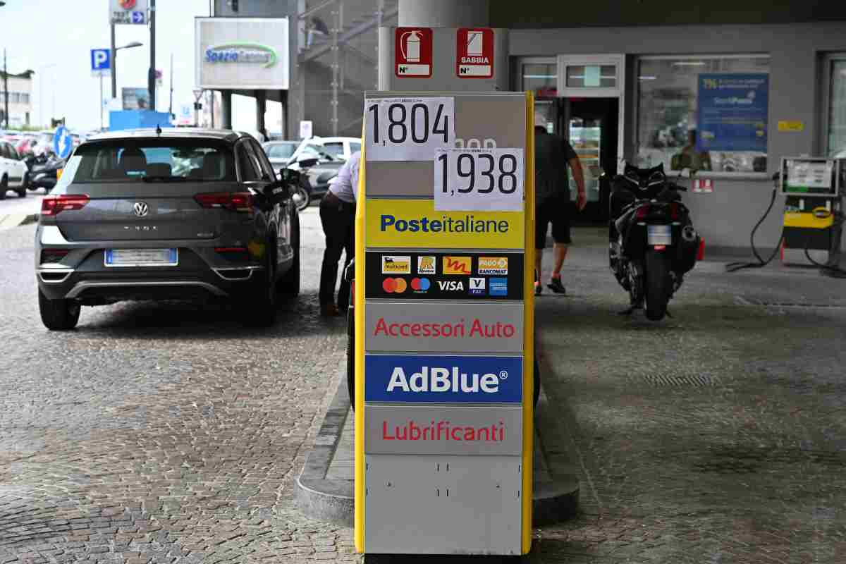 Bonus benzina 2023, come funziona adesso: chi ne beneficia