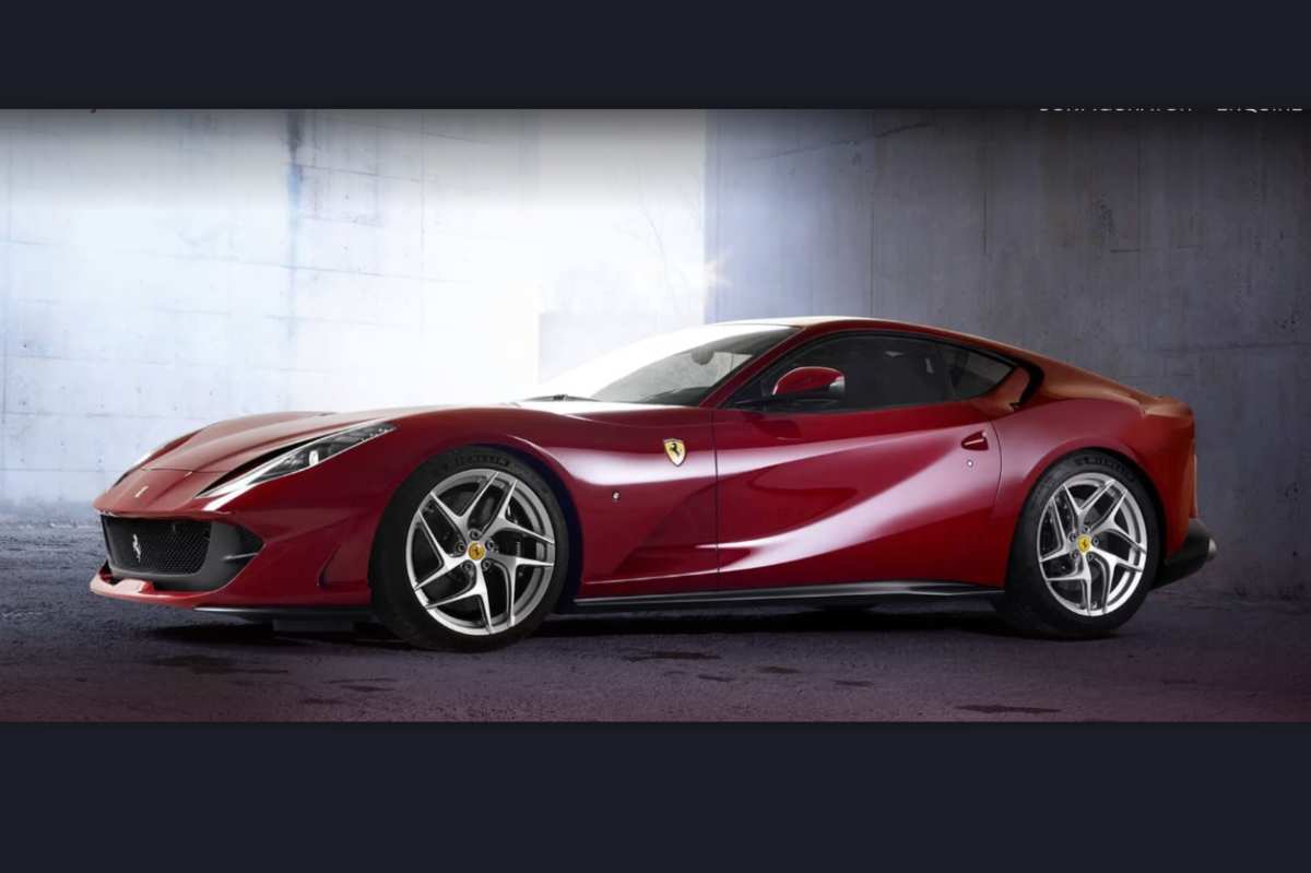 Ferrari 812 Superfast 